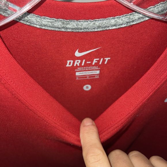 Nike Pro Dri-Fit Red Short Sleeve Fitted Shirt‎ Size S - Picture 3 of 5